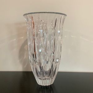 11” Rainfall Vase by Waterford